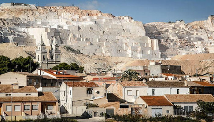 Descubre los mejores planes en Algueña